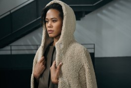 Elke Griessmayr Make-up Artist Innsbruck und Visagistin Tirol professionelles Make-up für Fotografie und Filmproduktion Airbrush Make-up für Fotoshooting